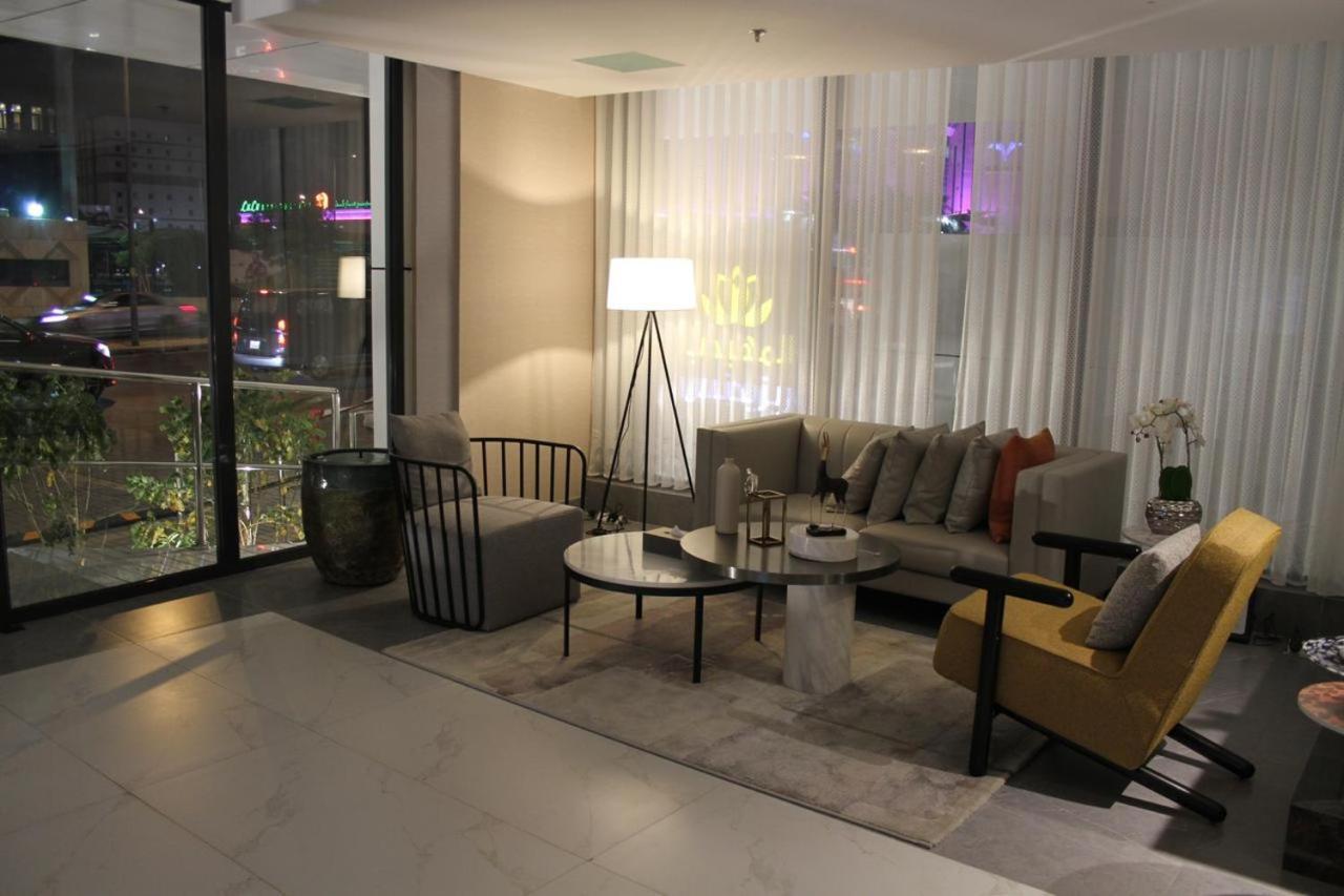 Al Muhaidb Residence Jawazat Riade Exterior foto